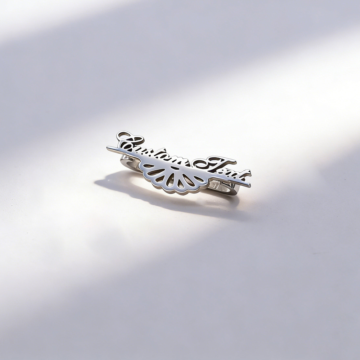 Chandler Custom Name Fan-Shape - Smartwatch Ring Watches avis et prix